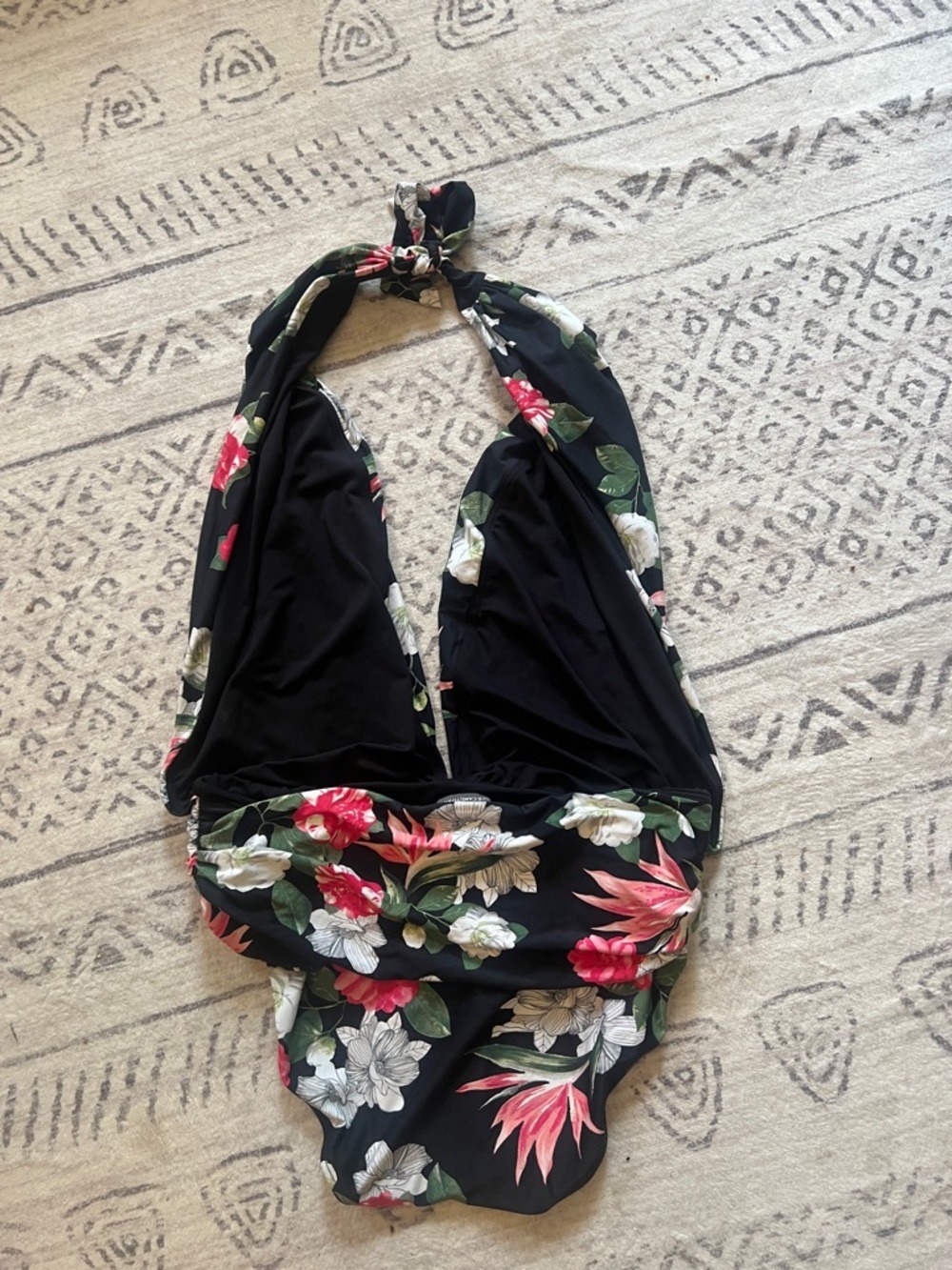 Vince Camuto Black One-Piece Swimsuit with Pink & White Floral Print - Picture 2 of 6